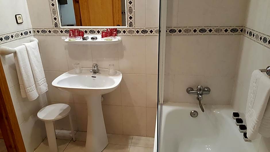 Hotel Torre De Los Guzmanes