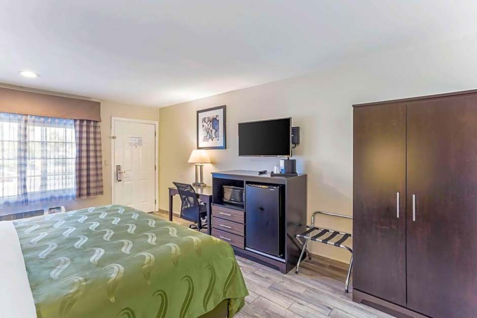 Quality Inn Escondido Downtown