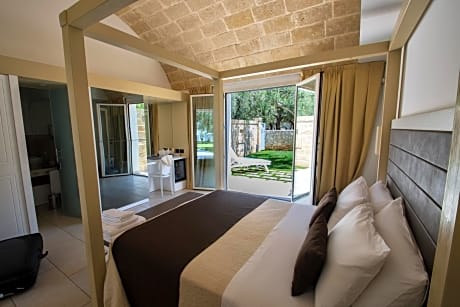 Deluxe Double Room with Private Garden