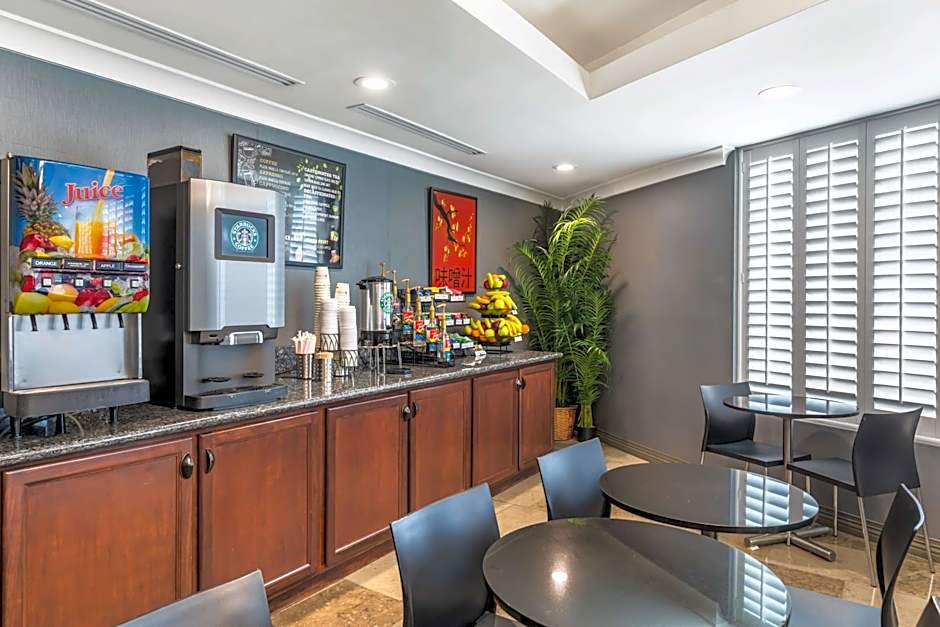 Best Western Plus Avita Suites