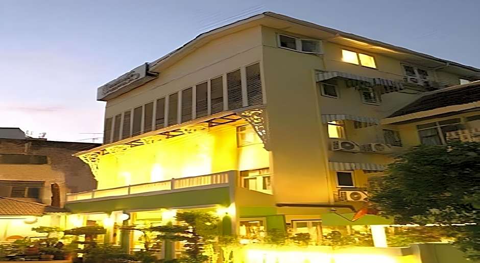 Sawasdee Sukhumvit Inn