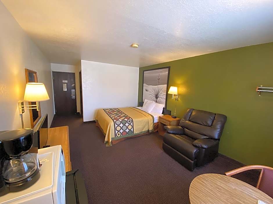 Simple Rewards Inn