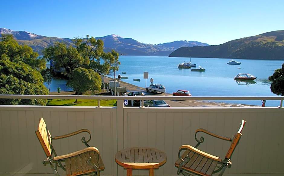 Akaroa Village Inn