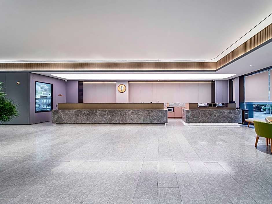 JI Hotel Xinxiang Municipal Government