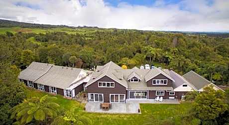 Patuha Rainforest Retreat