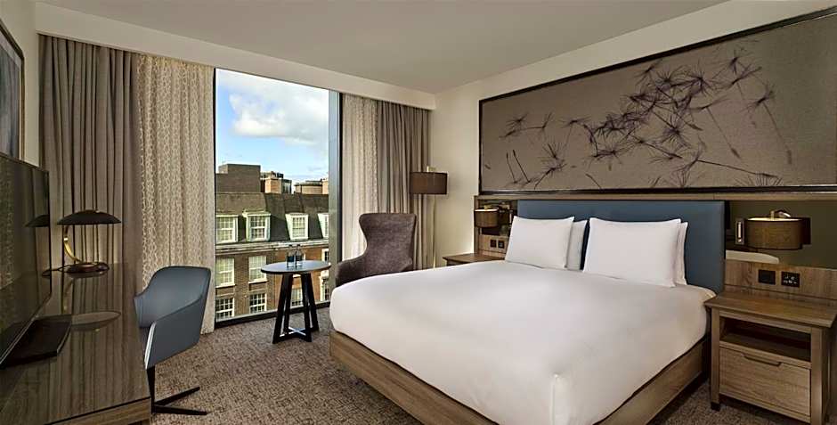 DoubleTree By Hilton Hull