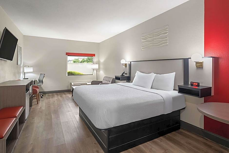 Ramada by Wyndham Locust Grove