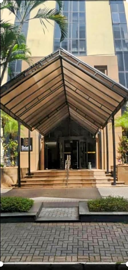 The Time Flat - Berrini - 200 metros do WTC