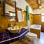 Hotel Adobe & Teja