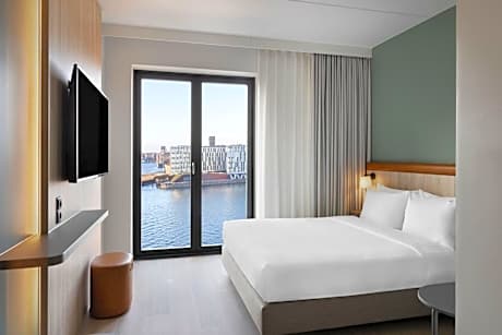 Queen Room with Sea View