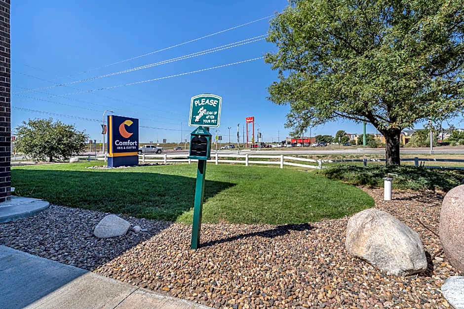 Comfort Inn & Suites Hays I-70
