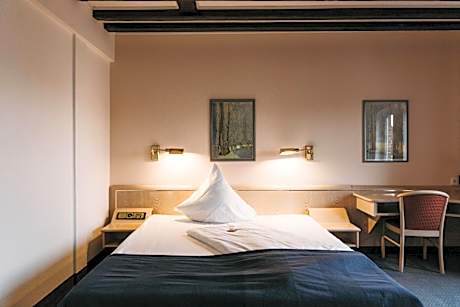 Deluxe Double Room with Fleth view