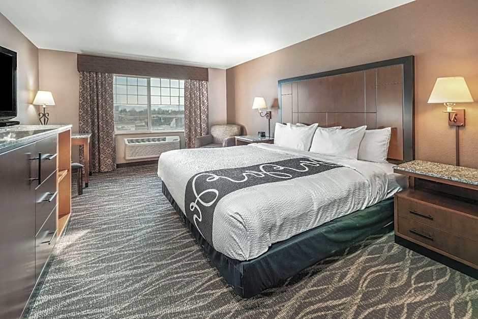 La Quinta Inn & Suites by Wyndham Belgrade / Bozeman Airport