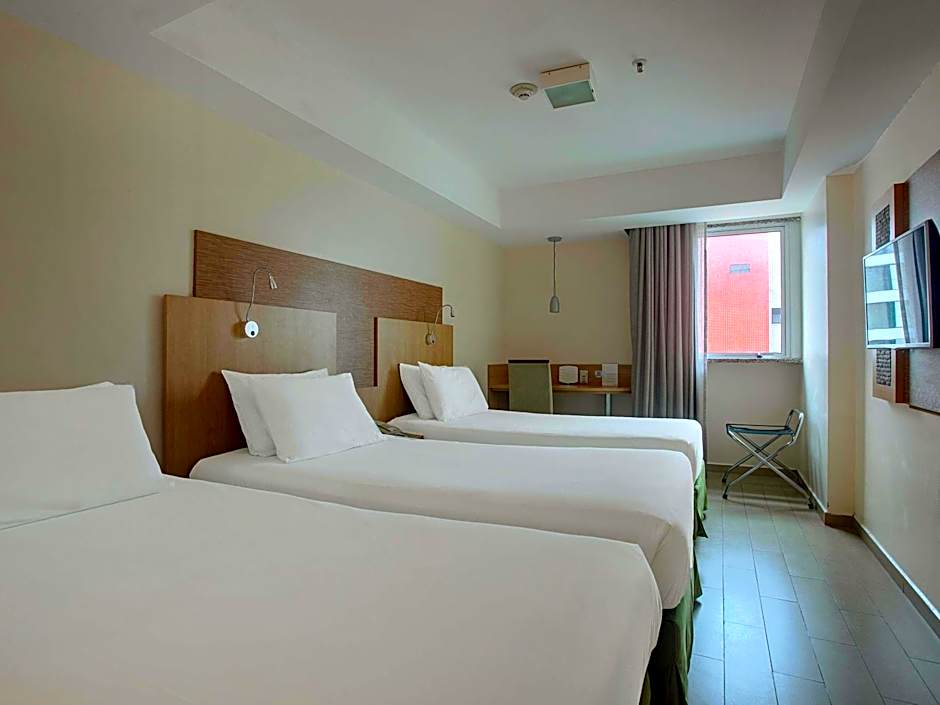 Mercure Maceio Pajucara Hotel