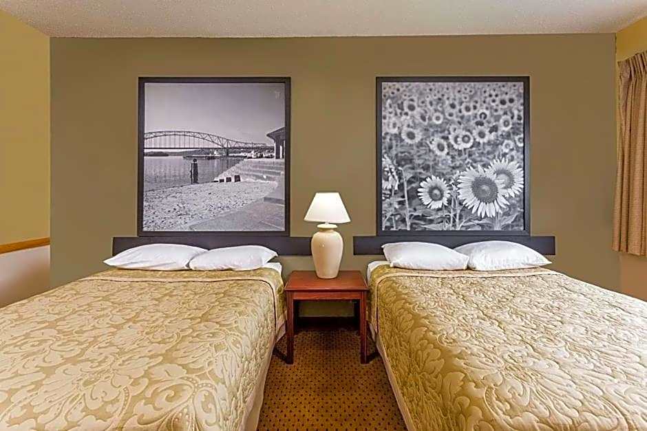 Western Inn & Suites