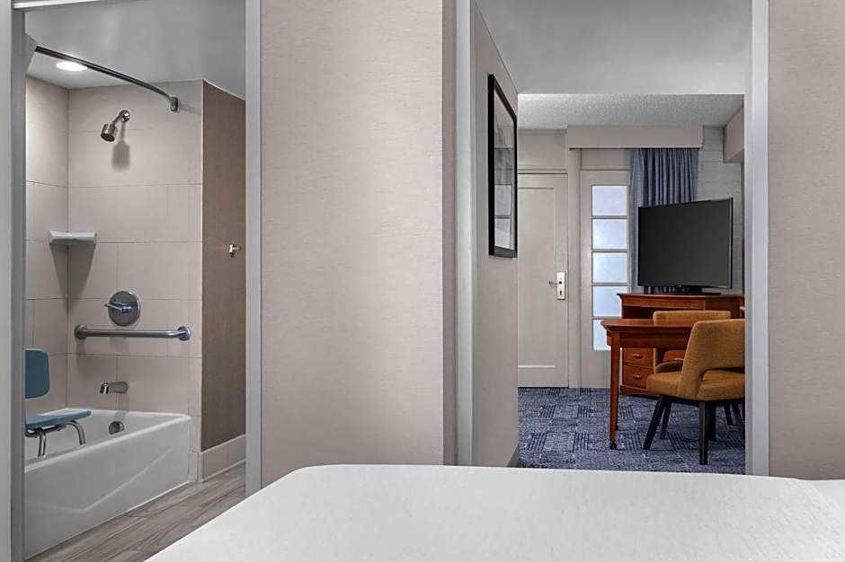 Embassy Suites By Hilton El Paso