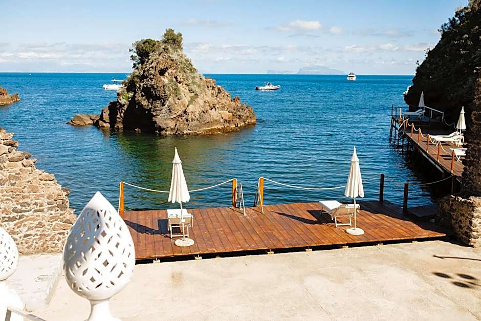 Strand Hotel Delfini