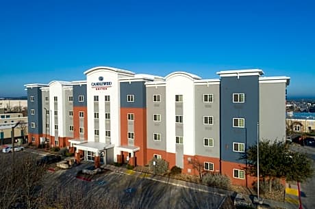 Candlewood Suites San Marcos By IHG