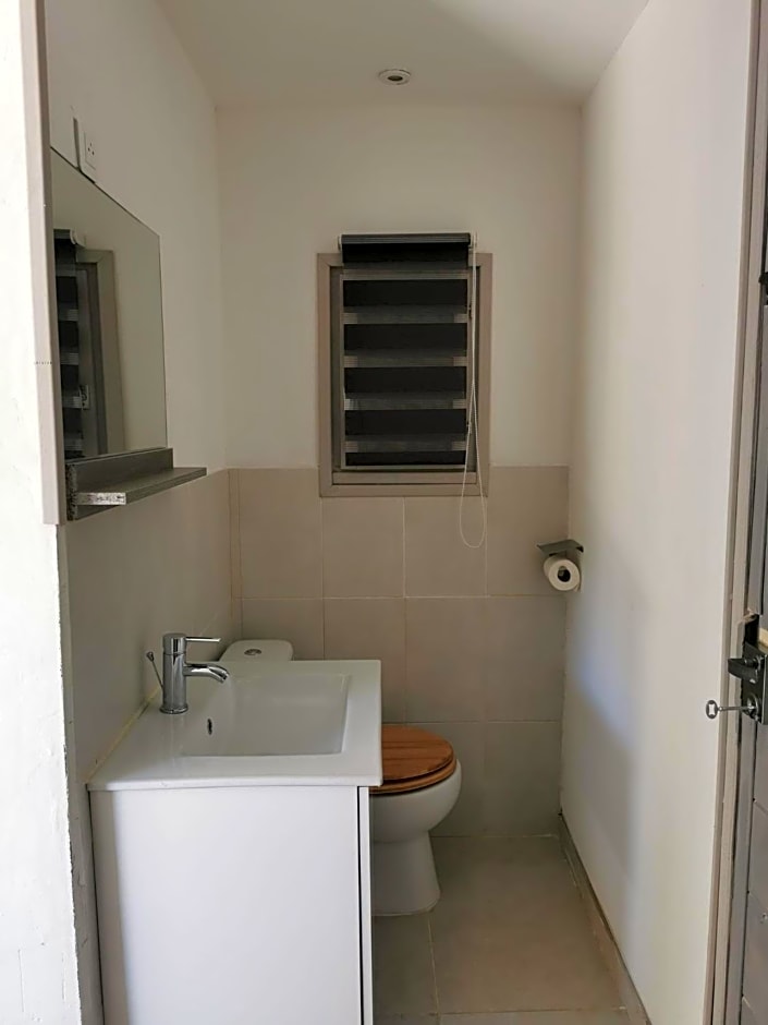 Chambre D Hotes La Dragonne – Maubec, UT