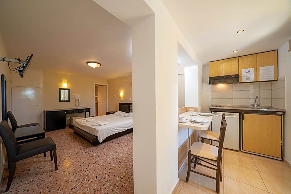 Lorenzo House Apartments