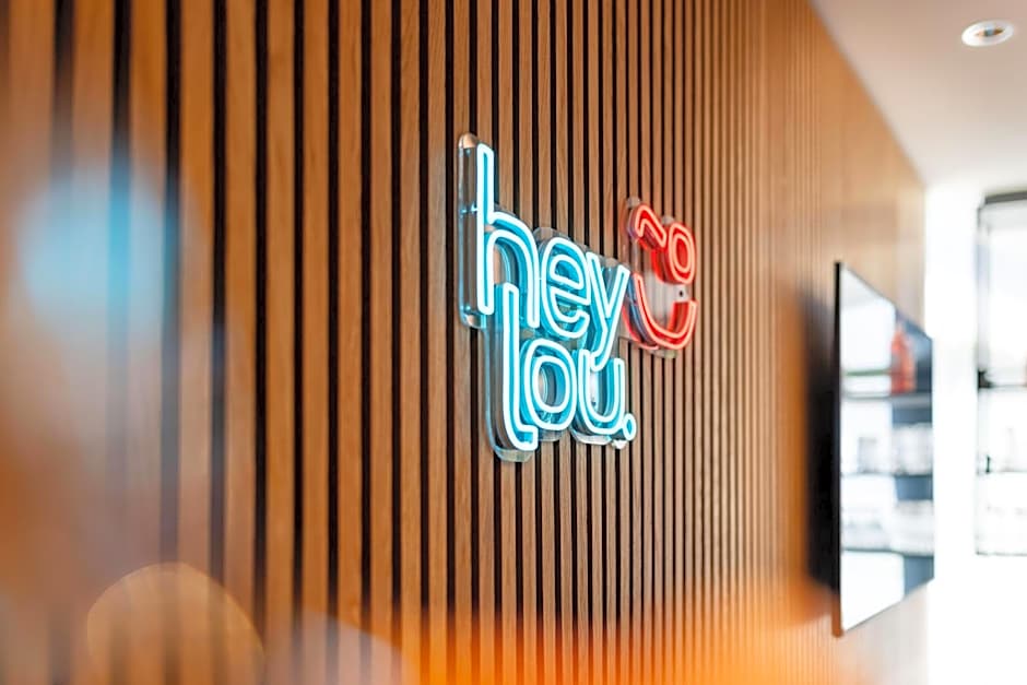 Hey Lou Hotel Frankfurt Airport