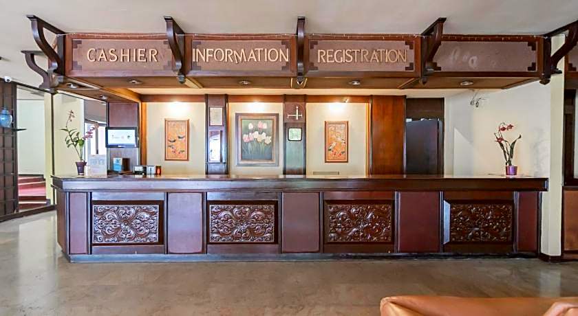 Istana Hotel Bandung Mitra RedDoorz