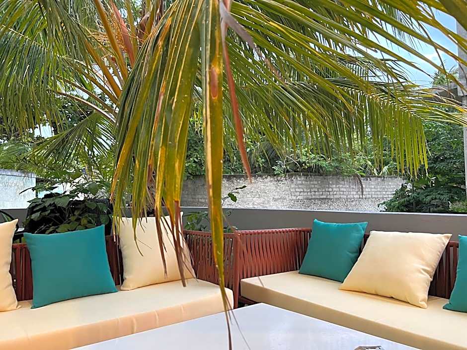 Ari Grand Hotel & Spa