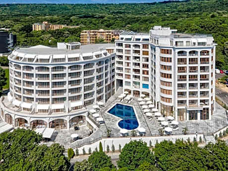 Continental Apartments