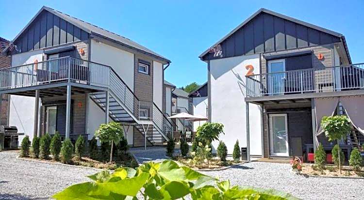 INTER- OŚRODEK WYPOCZYNKOWY KARŁOWICE