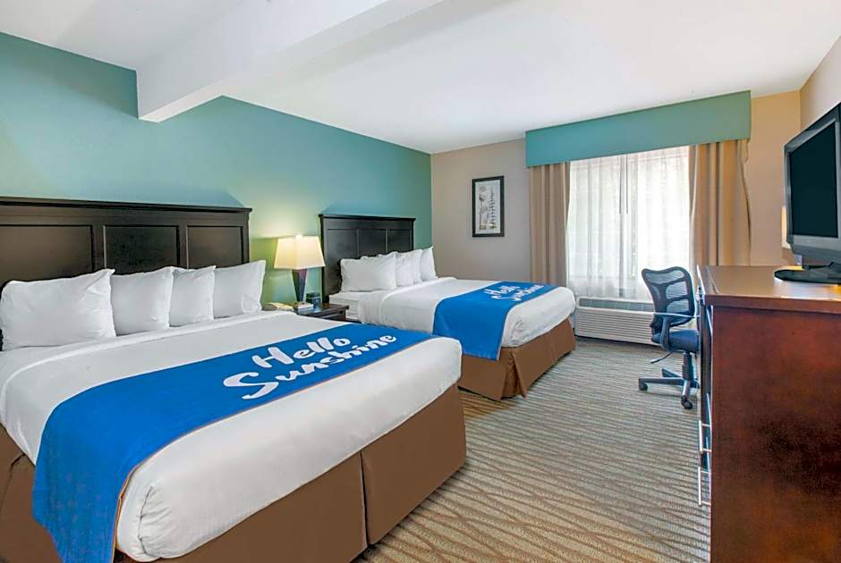 Photo 1 of 4 of 2 Double Beds
