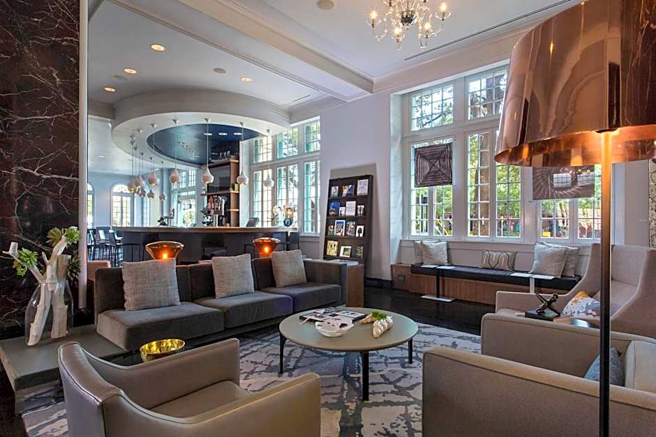 Le Meridien Dallas, The Stoneleigh