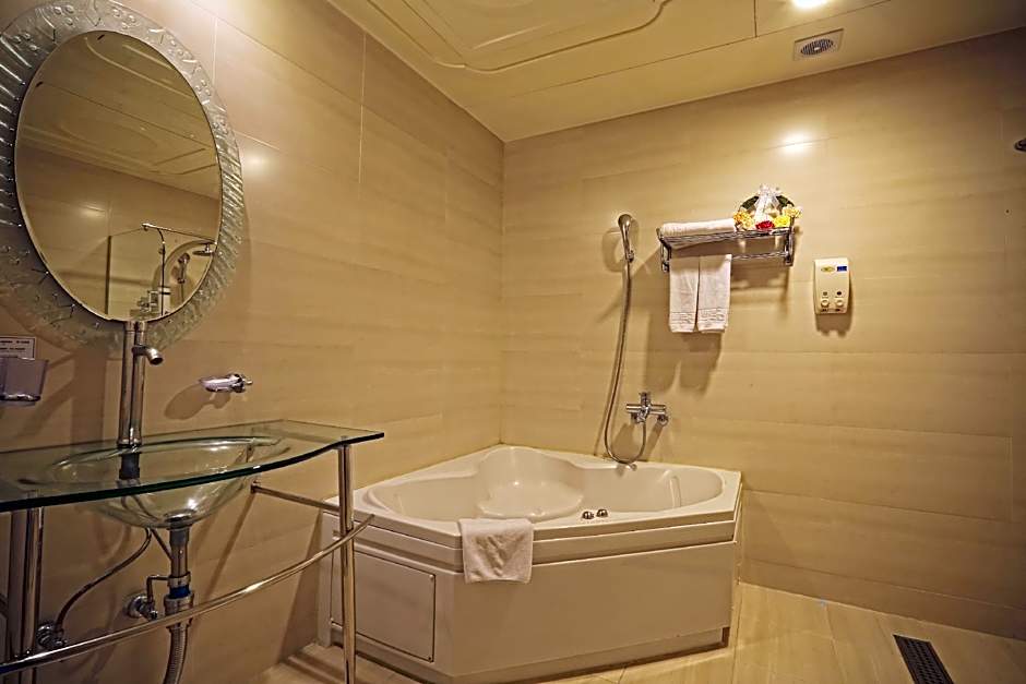 Metro Tourist Hotel Cheonan