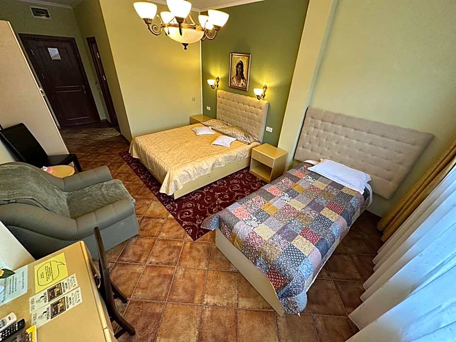 Casa Maria Arges