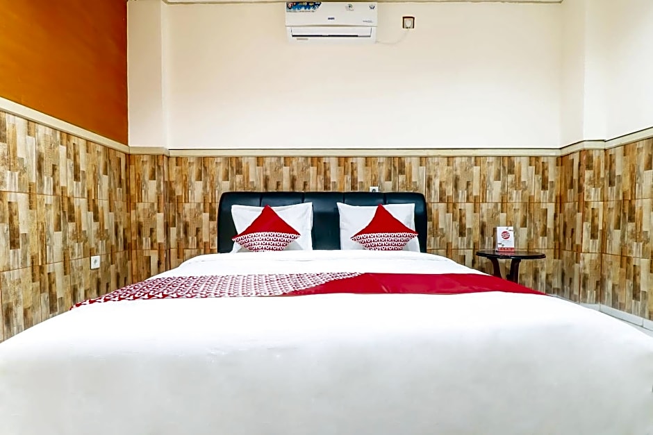 OYO 2580 Hotel Puri Royan