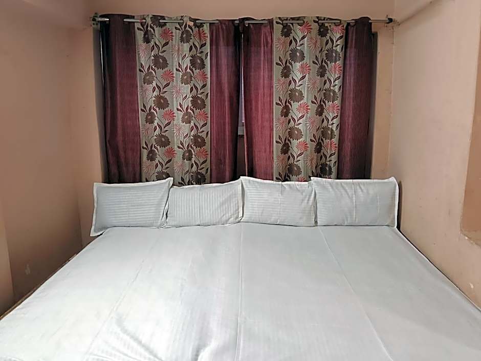 Maa Vaishno Guest House