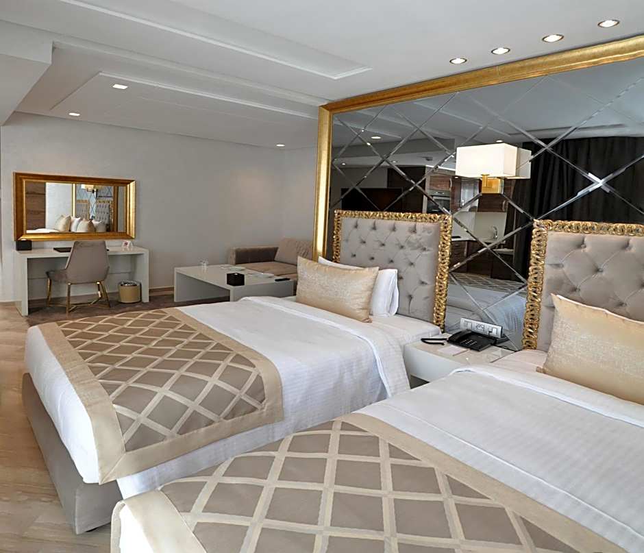 Suite Hotel Casa Diamond