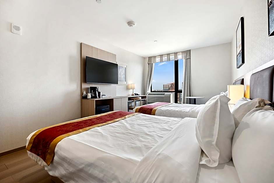 Photo 1 of 4 of Deluxe 2 Double Beds