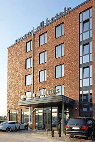 me and all hotel Kiel, by Hyatt