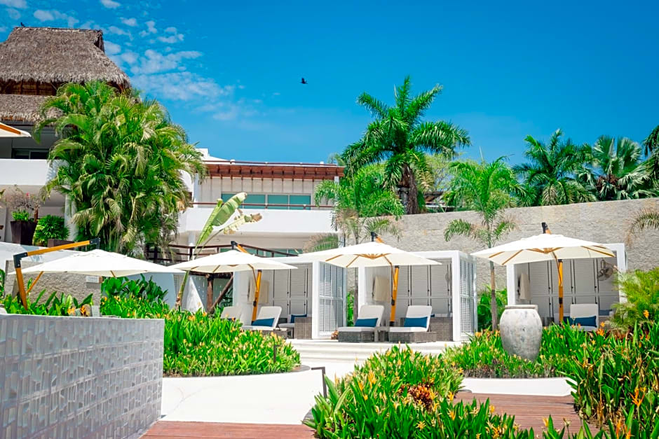 Vallarta Gardens Beach Front Hotel & Residences