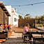 Aldeia Caiçara Surf House