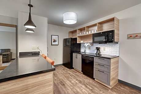 Suite - Mobility Access/Hearing Accessible