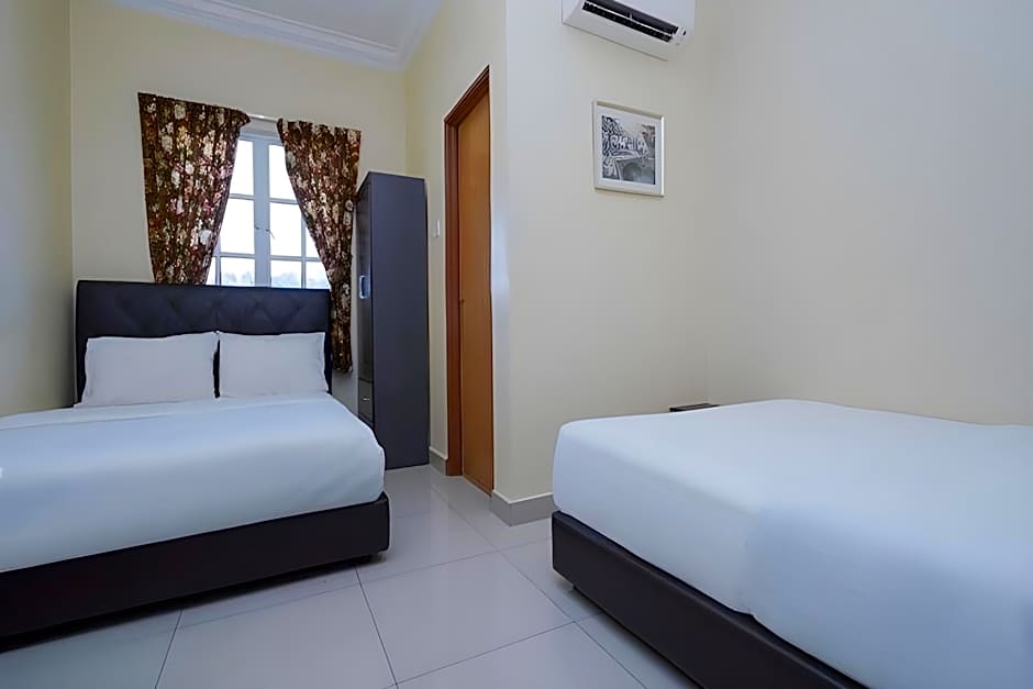 M S Hotel, Tengku Kelana KTM Klang