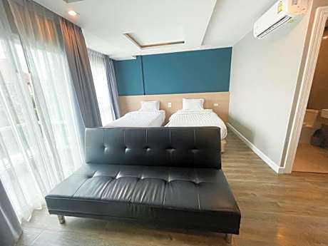 Premier Suite City view