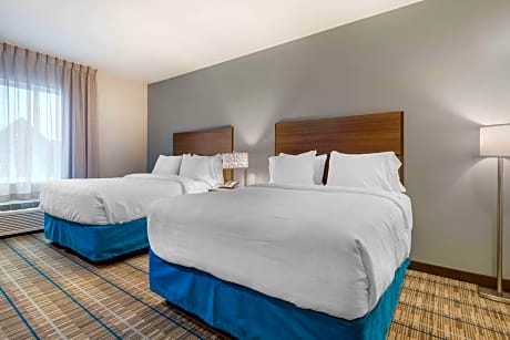 2 Queen Beds, Efficiency, No Smoking