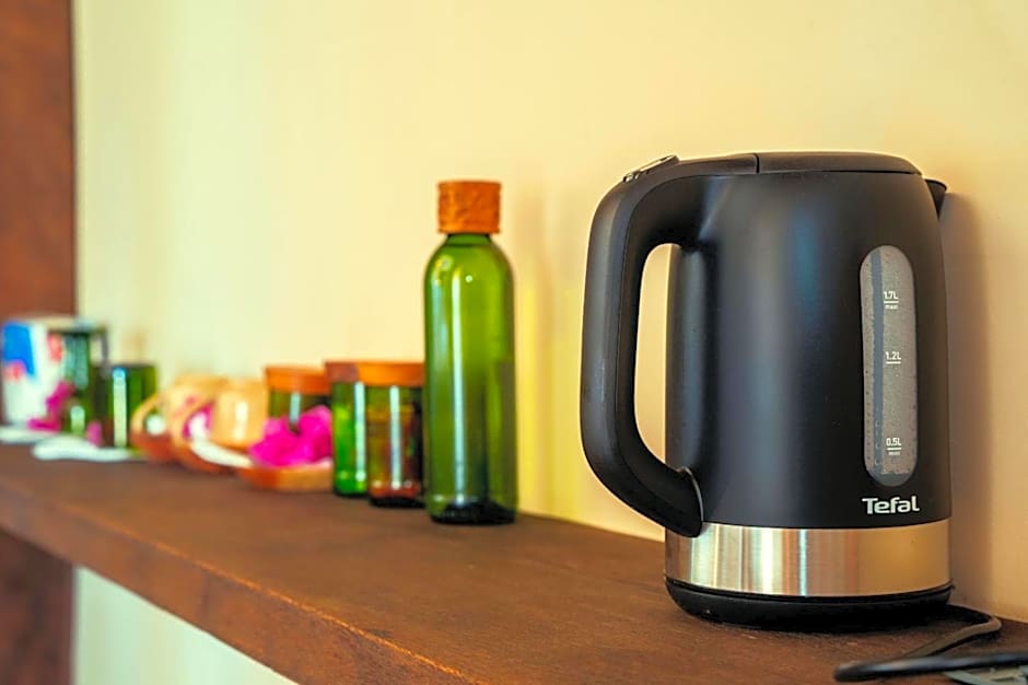 Basecamp Mafía Island