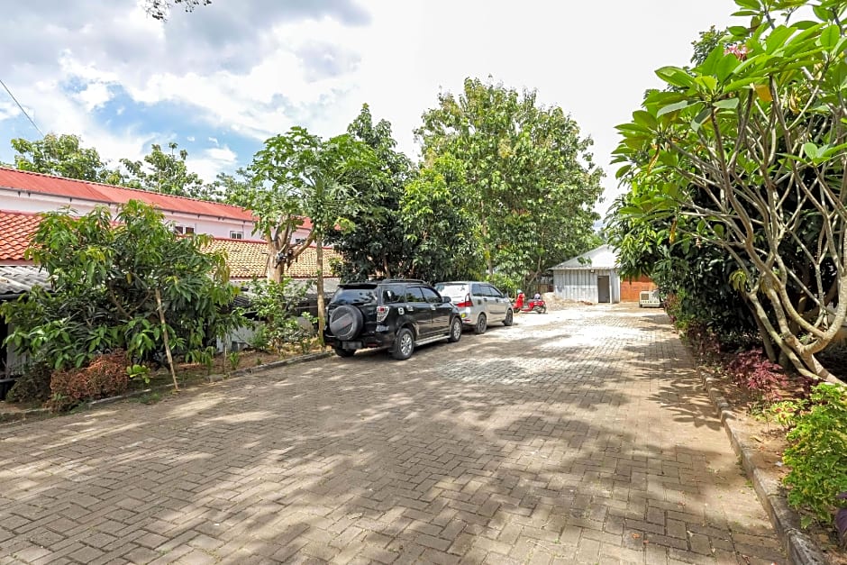 RedDoorz near RSUD Banten Serang