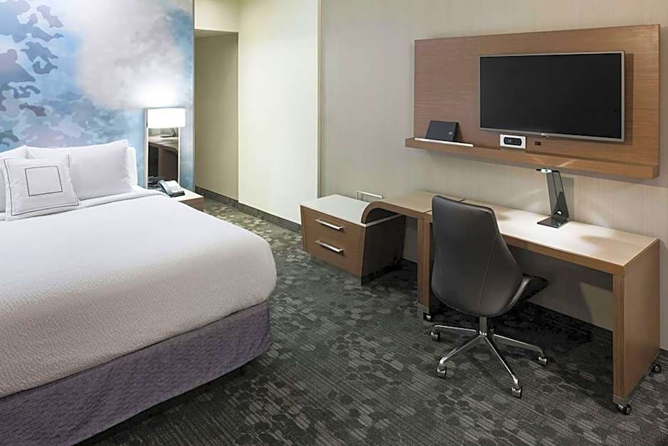 Courtyard by Marriott Houston North/Shenandoah