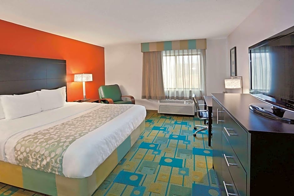 La Quinta Inn & Suites by Wyndham Mansfield, Oh