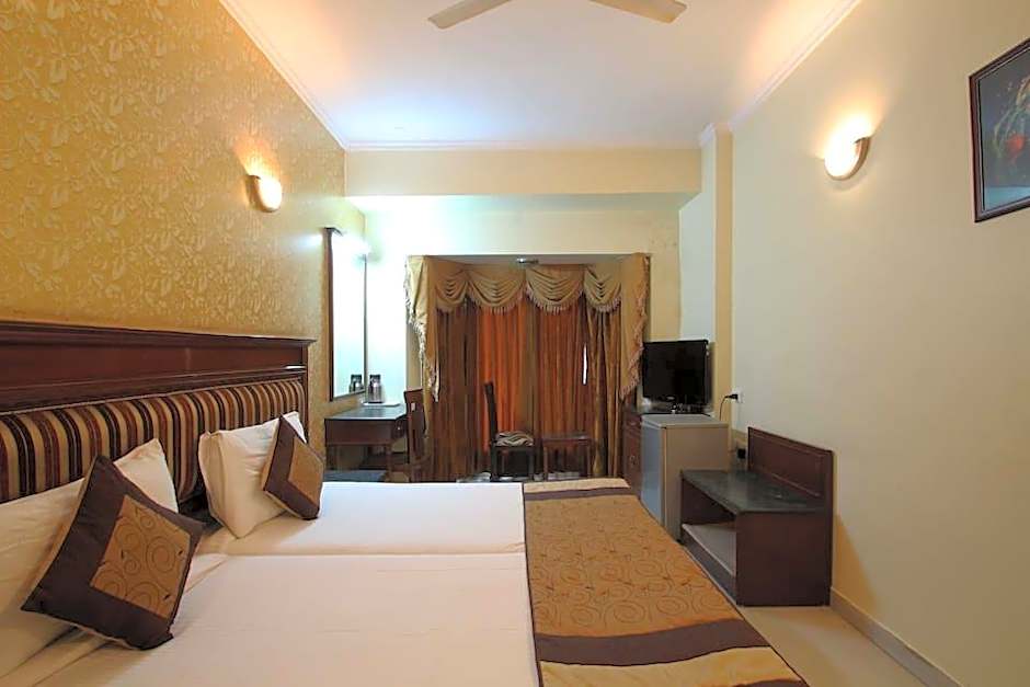 The Maple Leaf @ DLF Cyber City