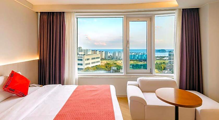 Shinshin Hotel Jeju Worldcup